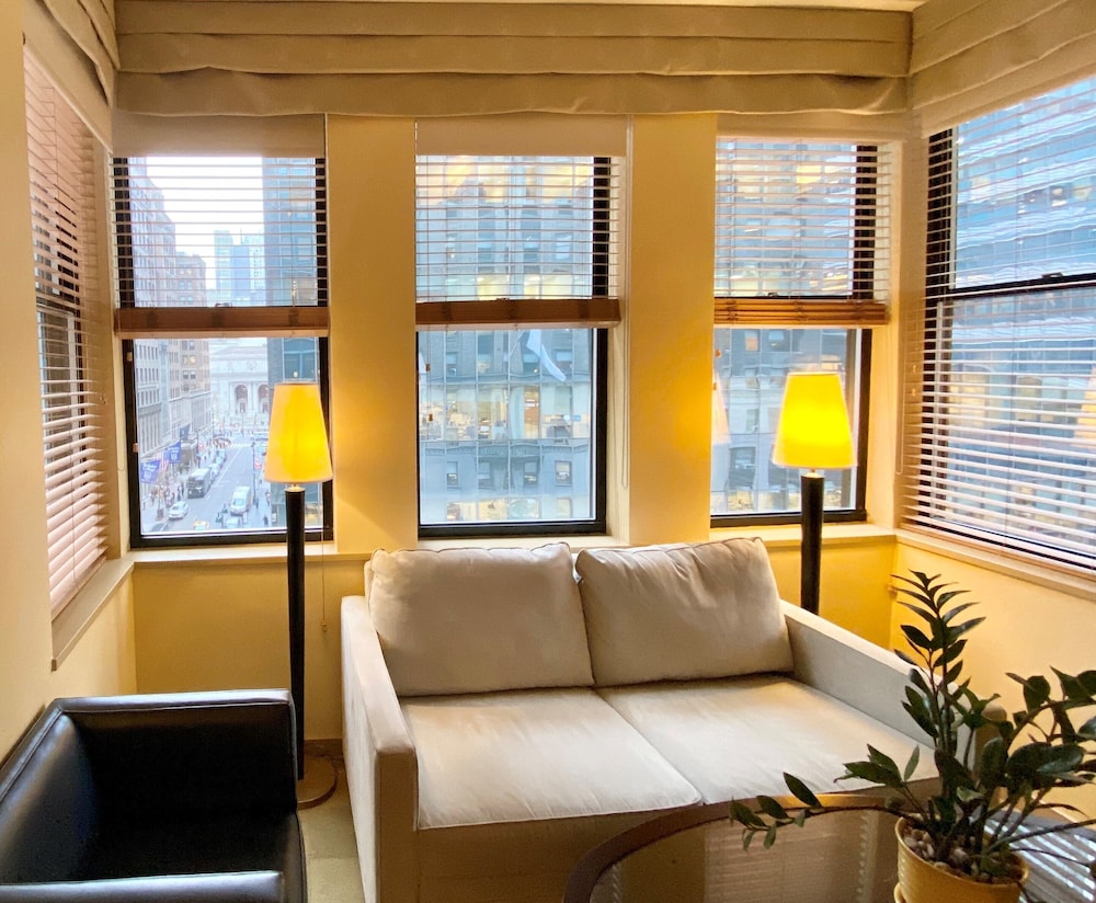 Library Hotel by Library Hotel Collection — Hotel rooms in New York City, New York State