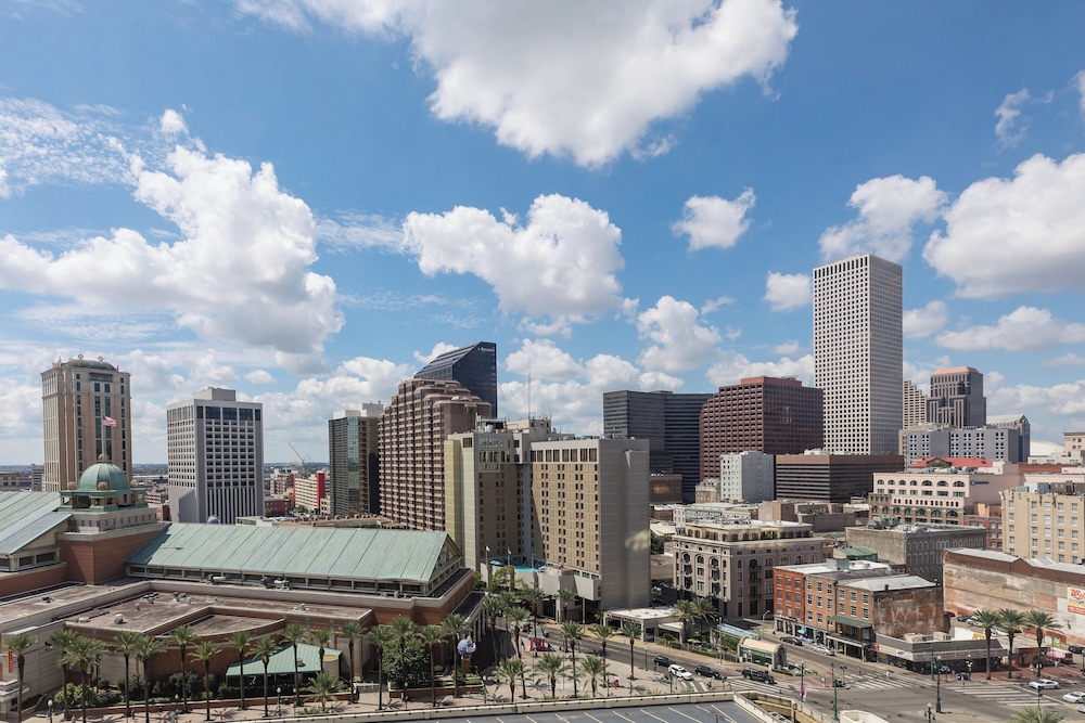 The Westin New Orleans — Hotel building in New Orleans, Louisiana