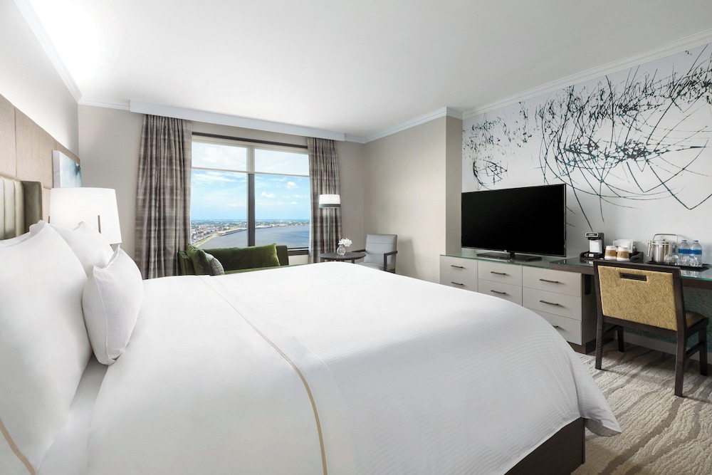 The Westin New Orleans — Hotel rooms in New Orleans, Louisiana