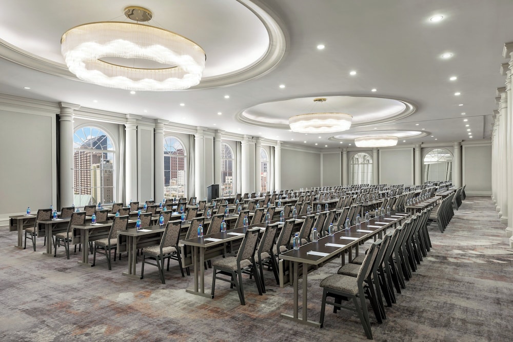 The Westin New Orleans — Hotel building in New Orleans, Louisiana