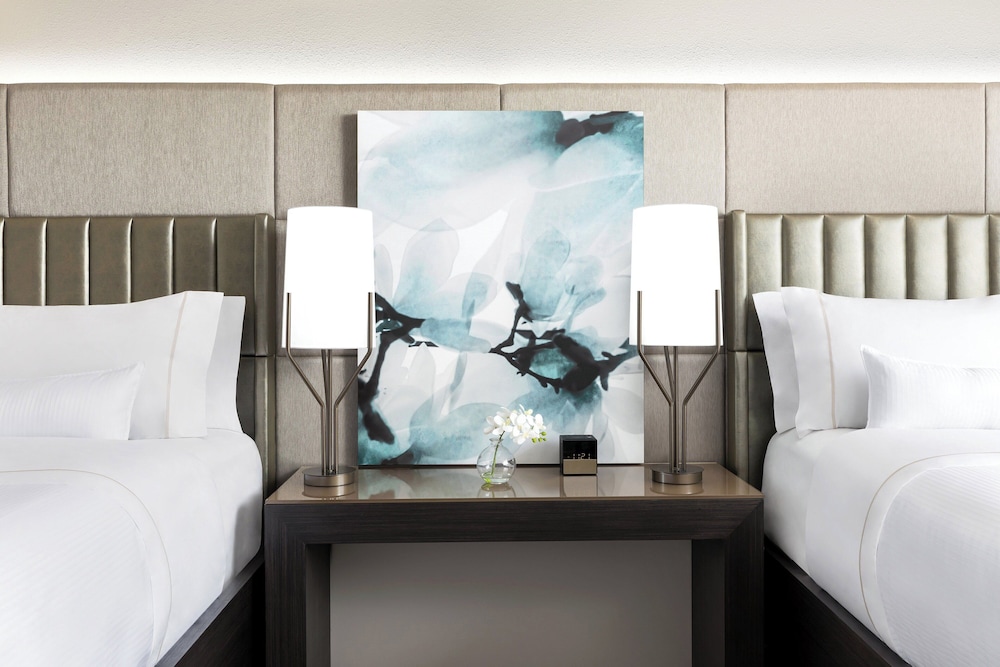 The Westin New Orleans — Hotel rooms in New Orleans, Louisiana
