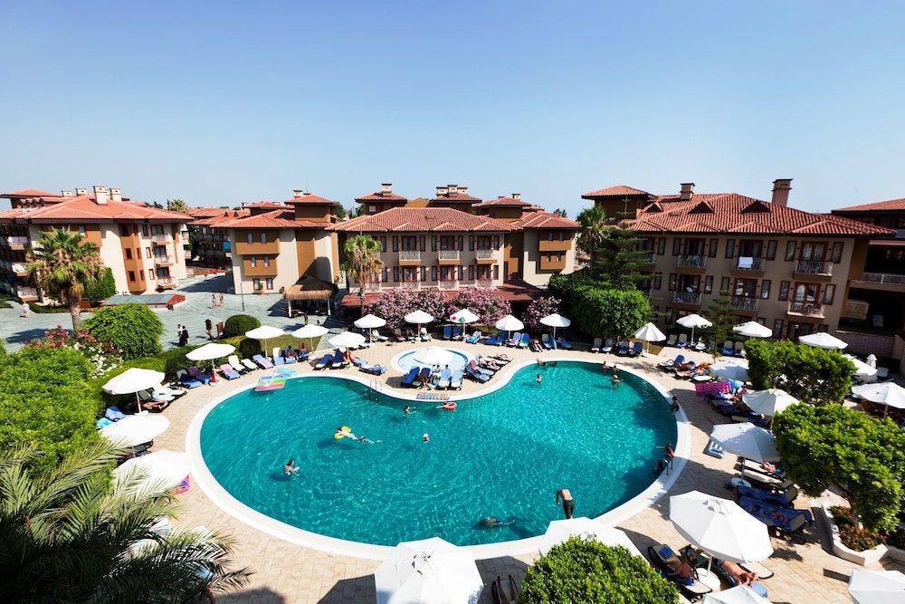Club Grand Side Amazon Water World - All Inclusive — Swimming pool in Side