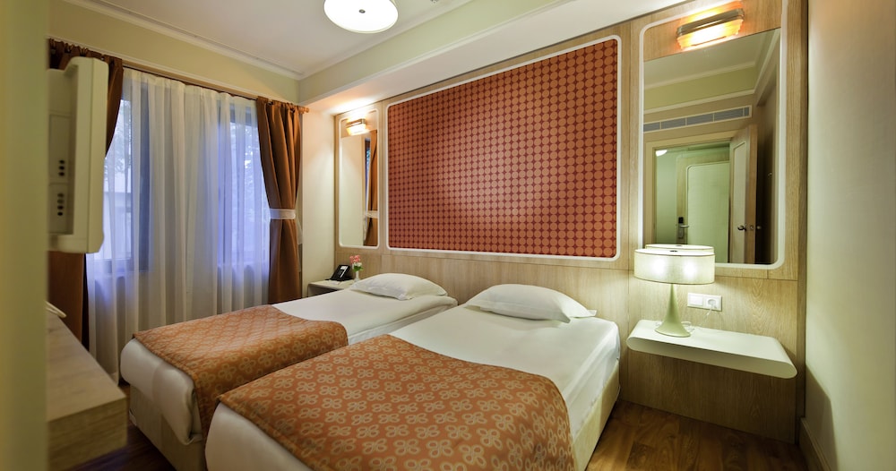 Club Grand Side Amazon Water World - All Inclusive — Hotel rooms in Side