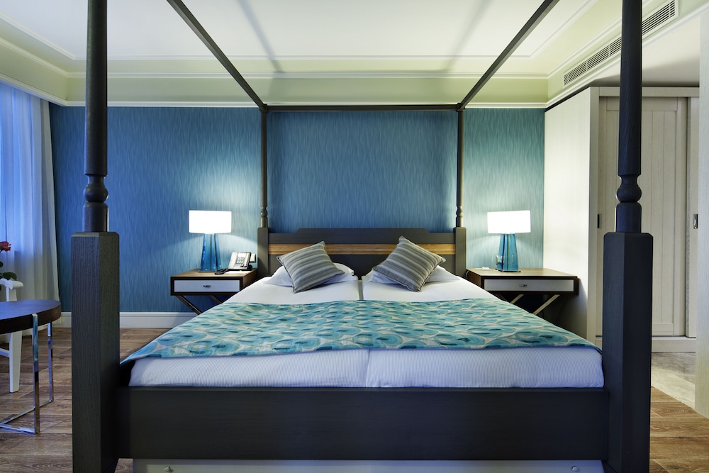Club Grand Side Amazon Water World - All Inclusive — Hotel rooms in Side