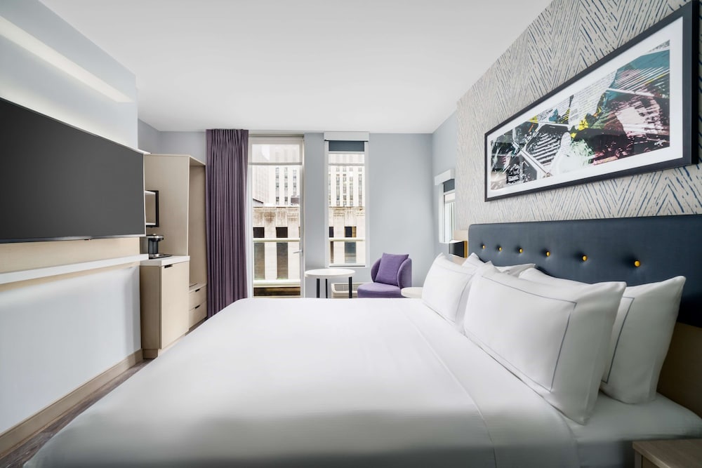 DoubleTree by Hilton New York Midtown Fifth Ave — Hotel rooms in New York City, New York State