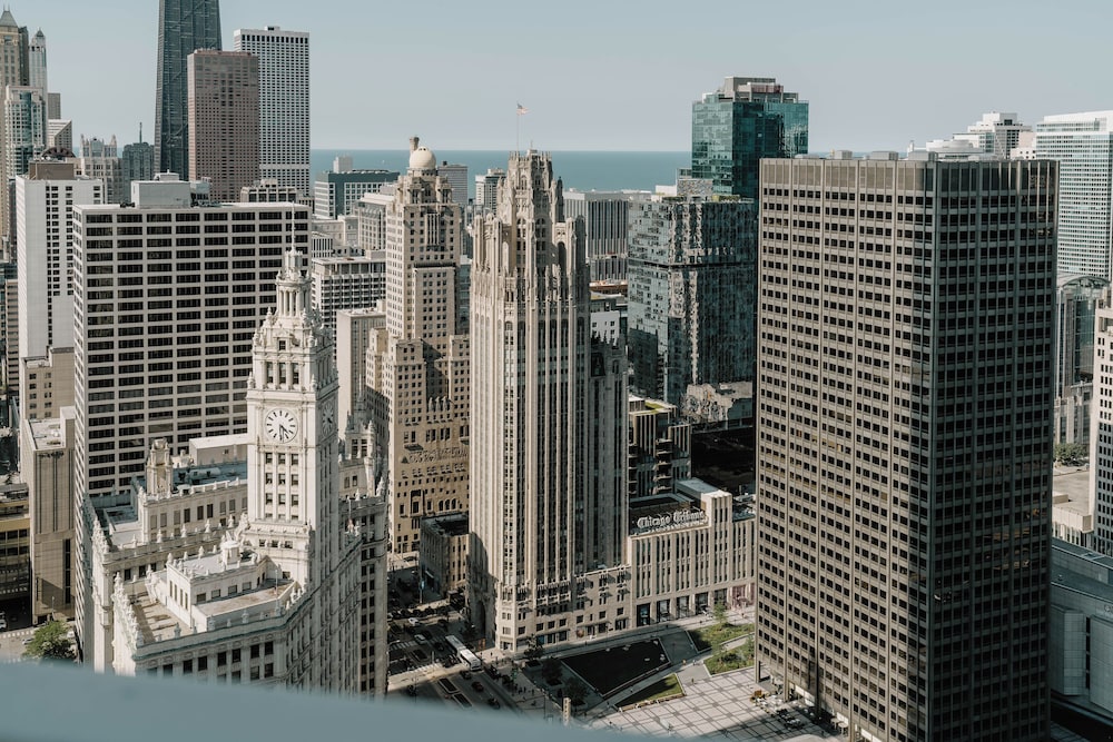 Club Quarters Hotel Wacker at Michigan, Chicago — Attractions in the area in Chicago, Illinois