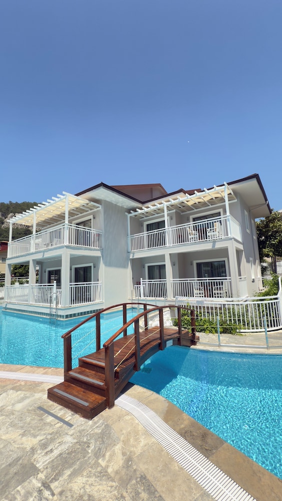 Mozaik Swim Up Hotel and Apartments — Hotel building in Fethiye, Mugla