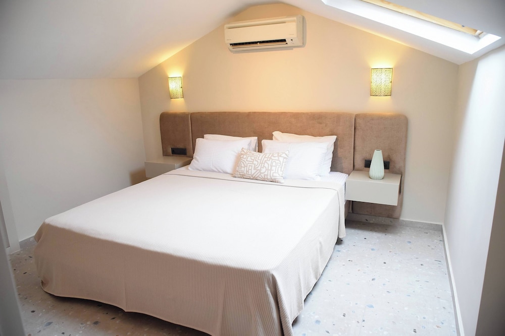 Mozaik Swim Up Hotel and Apartments — Hotel rooms in Fethiye, Mugla