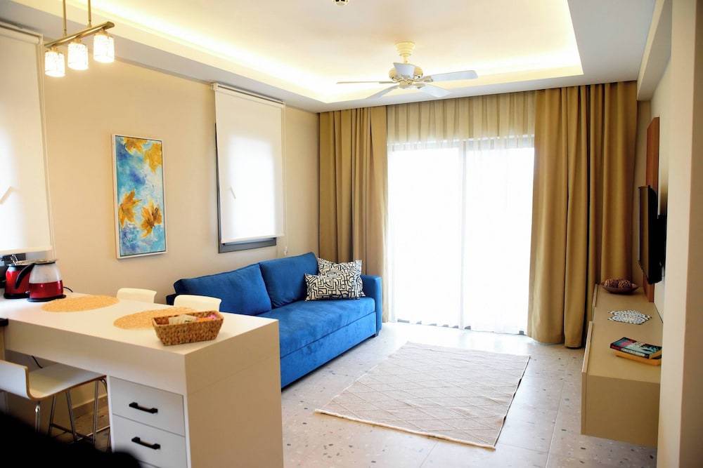 Mozaik Swim Up Hotel and Apartments — Hotel rooms in Fethiye, Mugla