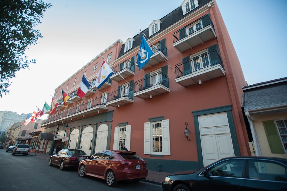 Dauphine Orleans Hotel — Hotel building in New Orleans, Louisiana