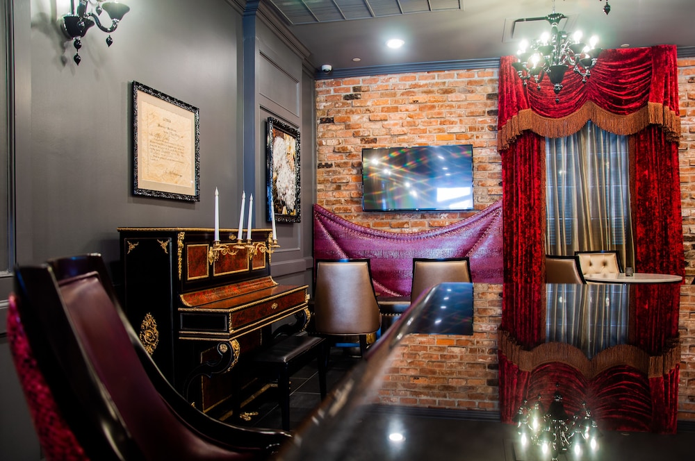 Dauphine Orleans Hotel — Restaurant & bars in New Orleans, Louisiana
