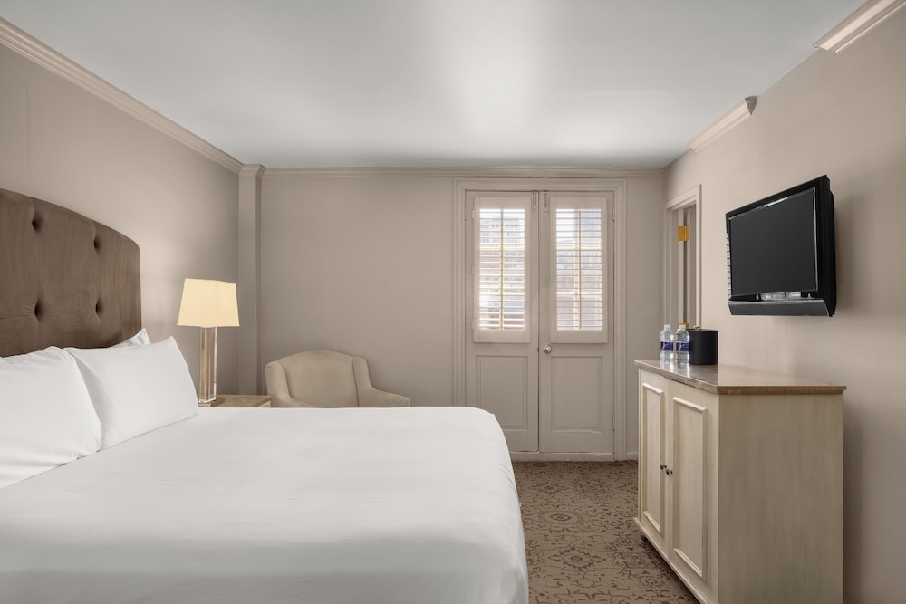 Dauphine Orleans Hotel — Hotel rooms in New Orleans, Louisiana
