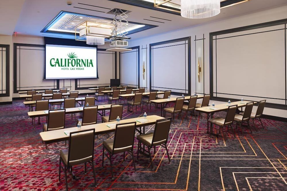 California Hotel and Casino — Restaurant & bars in Las Vegas, Nevada