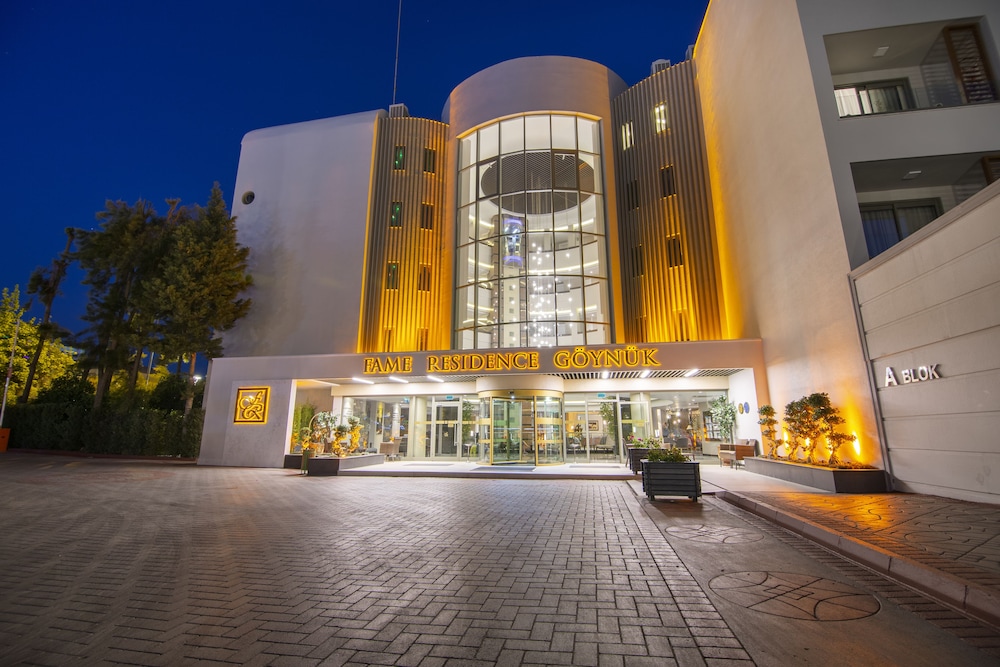 Fame Residence Göynük - All Inclusive — Hotel building in Kemer