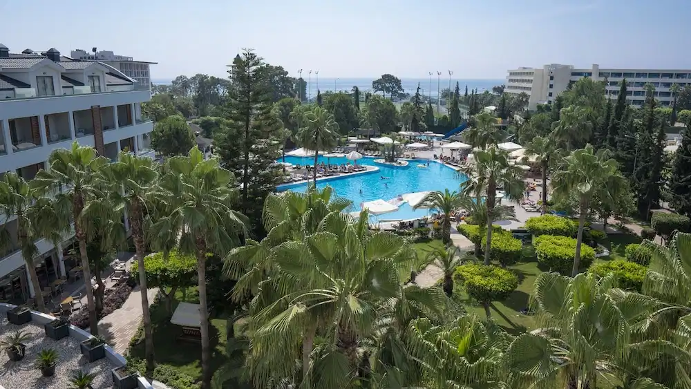 Fame Residence Göynük - All Inclusive — Swimming pool in Kemer