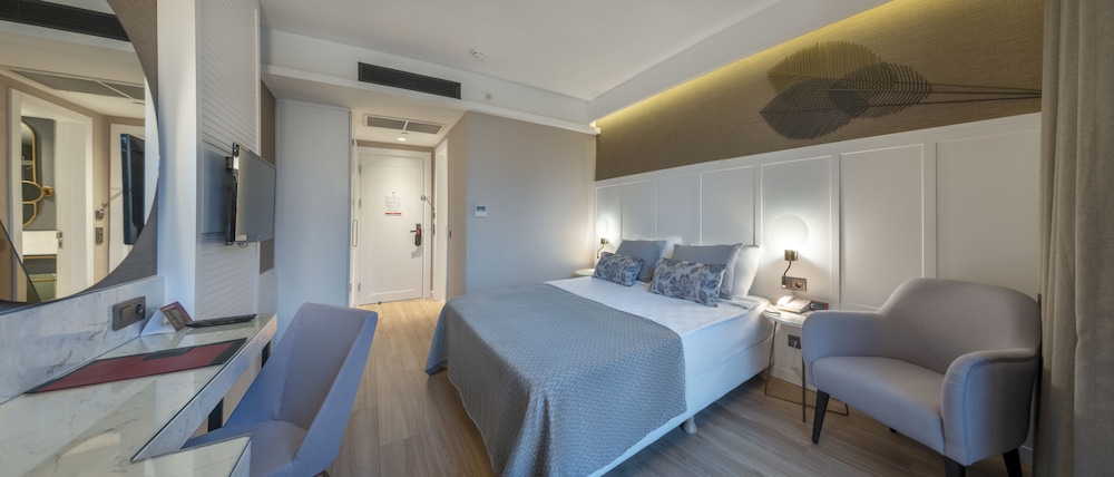 Fame Residence Göynük - All Inclusive — Hotel rooms in Kemer