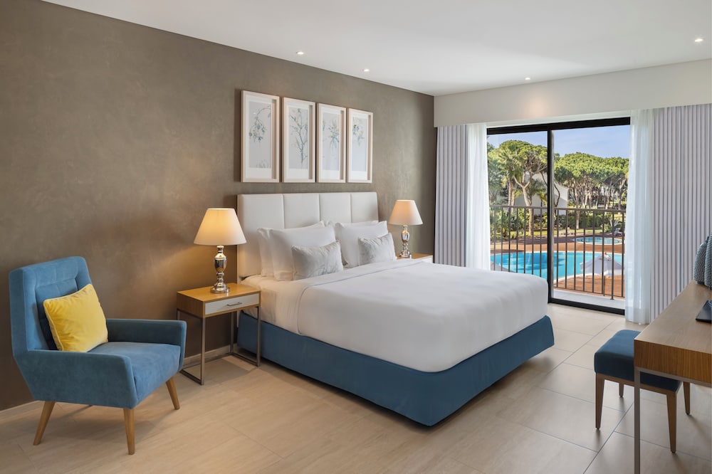 Pine Cliffs Gardens — Hotel rooms in Albufeira, Faro