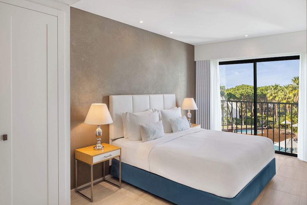Pine Cliffs Gardens — Hotel rooms in Albufeira, Faro
