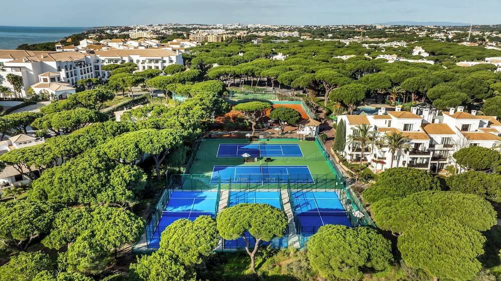 Pine Cliffs Gardens — Sports & recreation in Albufeira, Faro