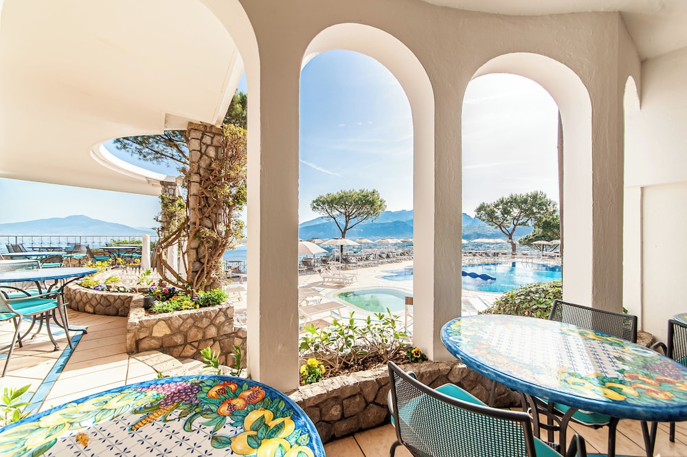 Grand Hotel President — Swimming pool in Sorrento, Campania