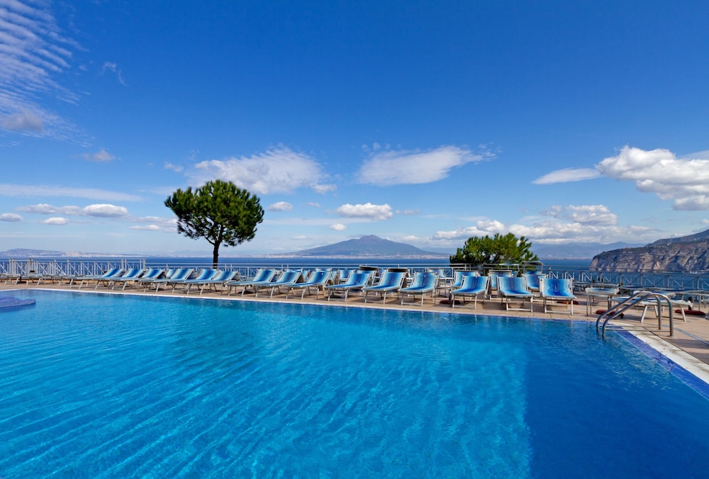 Grand Hotel President — Swimming pool in Sorrento, Campania