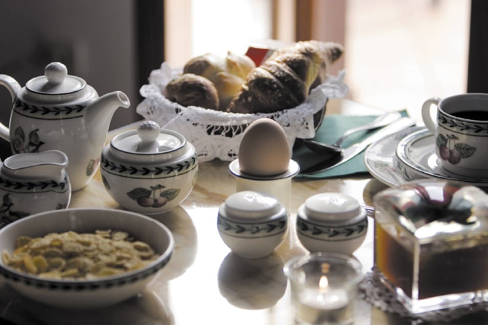 Hotel Columbia — Restaurant & bars in Rome, Lazio