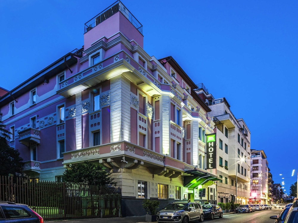 ibis Styles Milano Centro — Hotel building in Milan, Lombardy