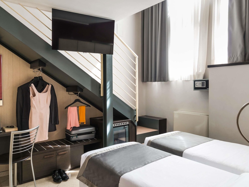 ibis Styles Milano Centro — Hotel rooms in Milan, Lombardy