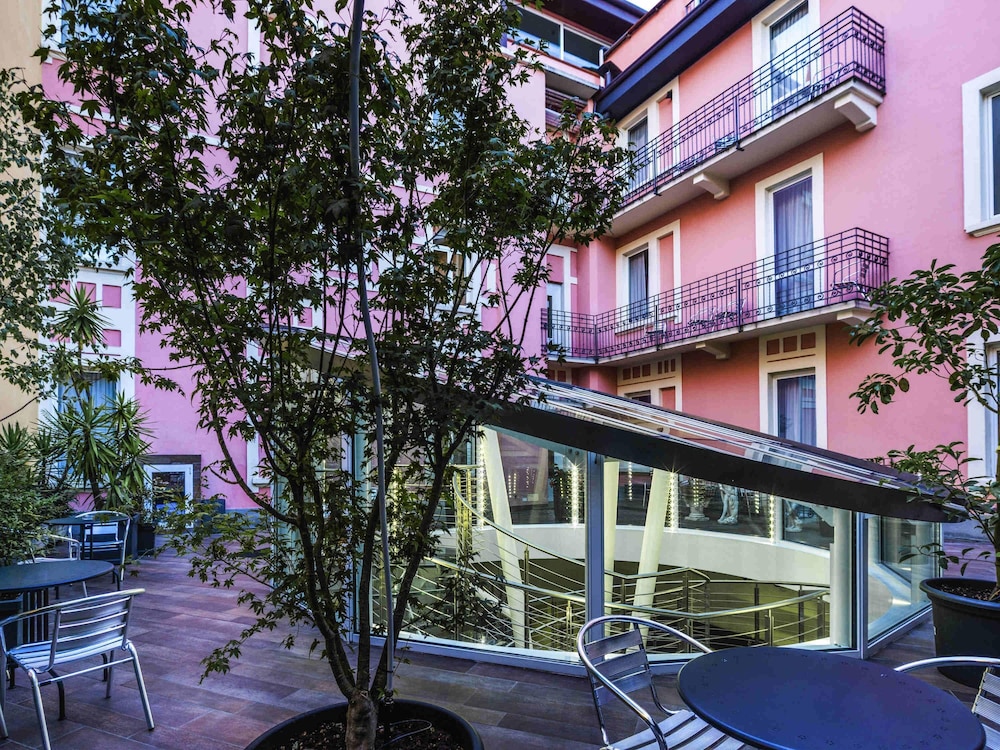 ibis Styles Milano Centro — Hotel building in Milan, Lombardy