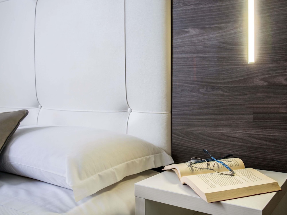 ibis Styles Milano Centro — Hotel rooms in Milan, Lombardy