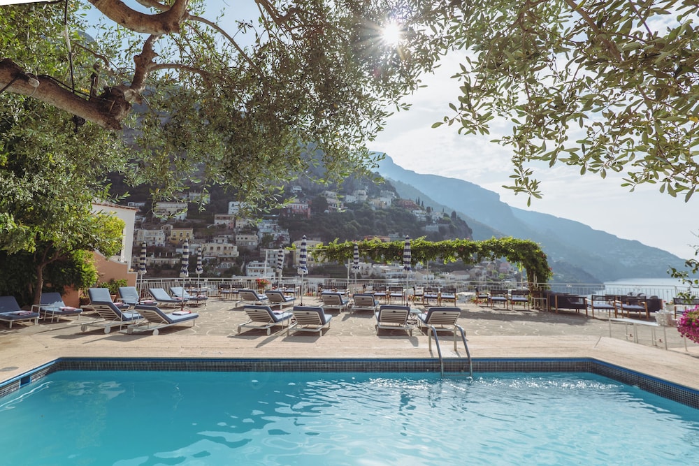 Poseidon Hotel - zdjęcie 2