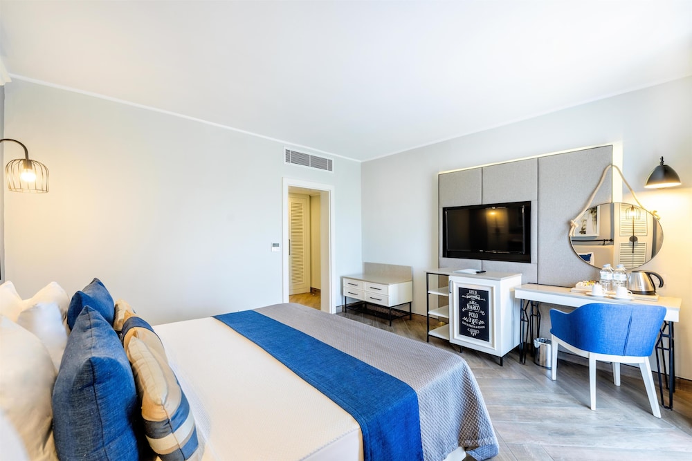 Club Marco Polo - All inclusive — Hotel rooms in Kemer