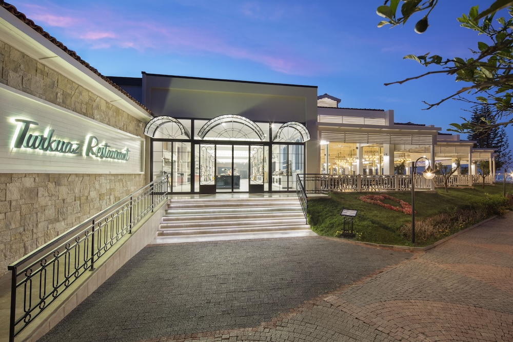 Club Marco Polo - All inclusive — Hotel building in Kemer