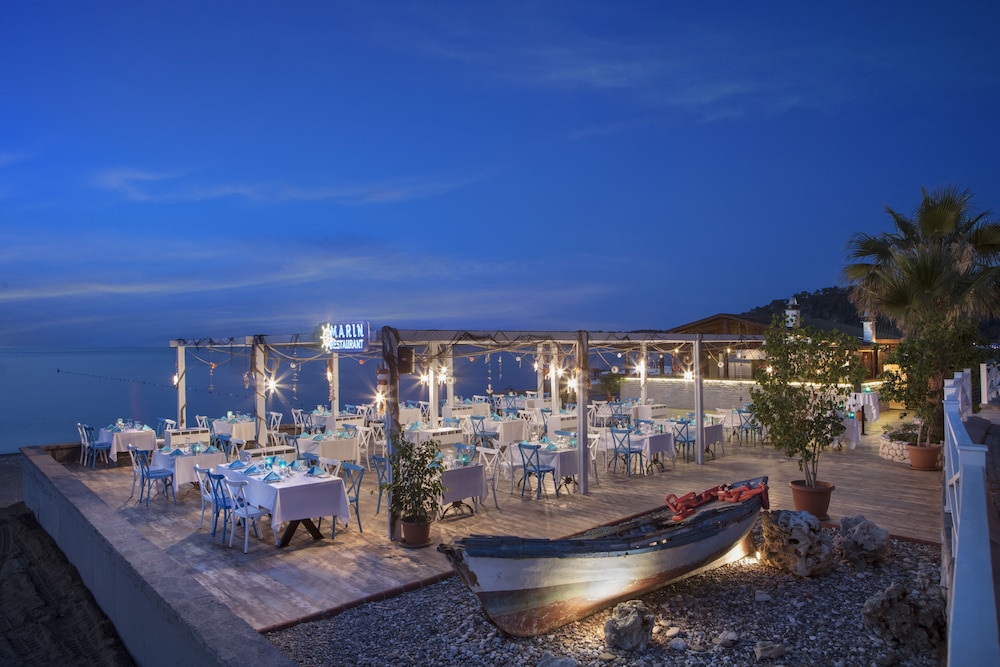 Club Marco Polo - All inclusive — Restaurant & bars in Kemer