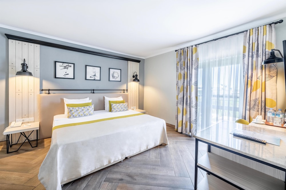 Club Marco Polo - All inclusive — Hotel rooms in Kemer