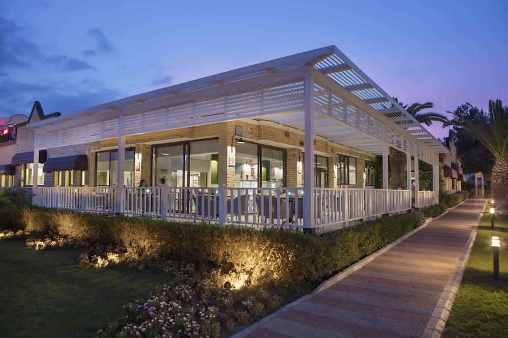 Club Marco Polo - All inclusive — Restaurant & bars in Kemer