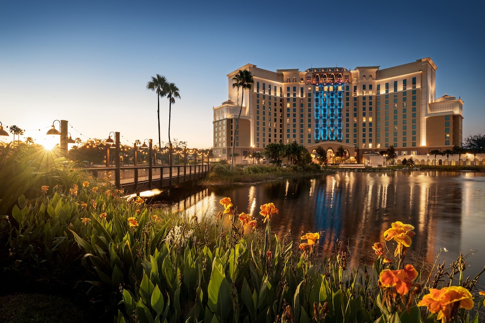 Disney's Coronado Springs Resort — Hotel building in Walt Disney World Resort, Florida