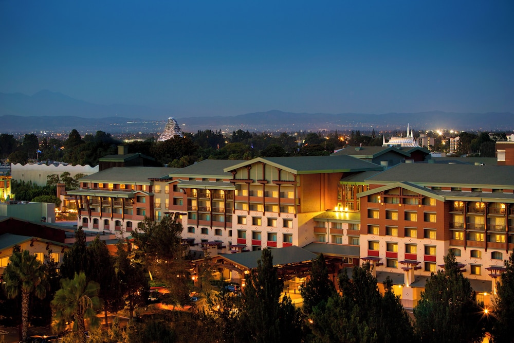 Disney's Grand Californian Hotel & Spa — Hotel building in Anaheim, California