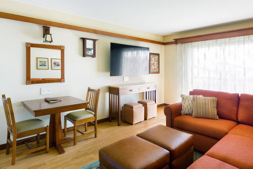 Disney's Grand Californian Hotel & Spa — Hotel rooms in Anaheim, California