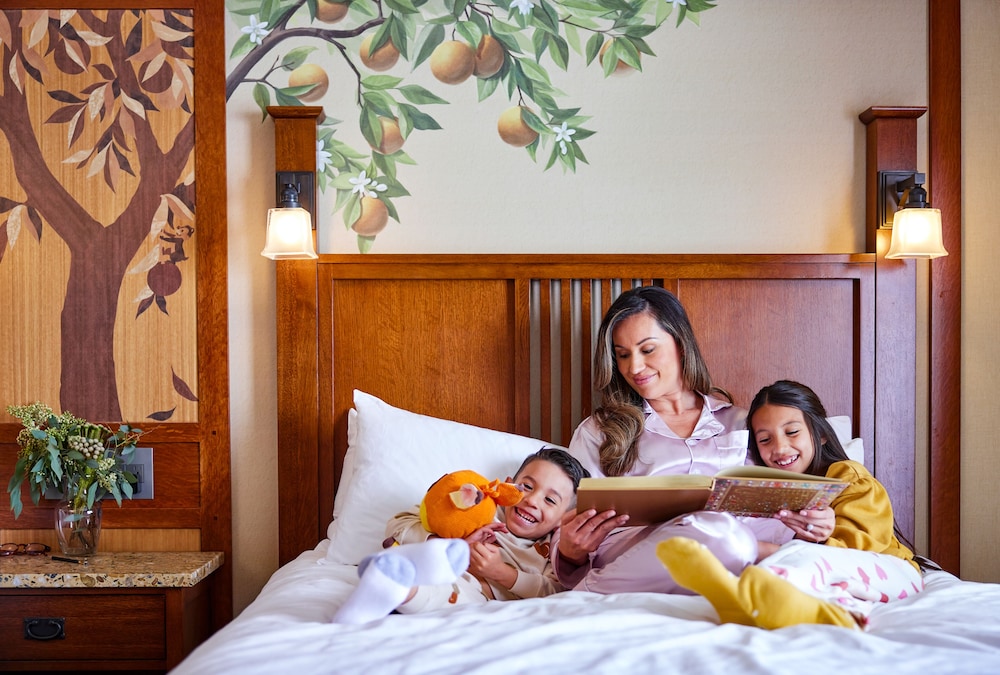 Disney's Grand Californian Hotel & Spa — Hotel rooms in Anaheim, California