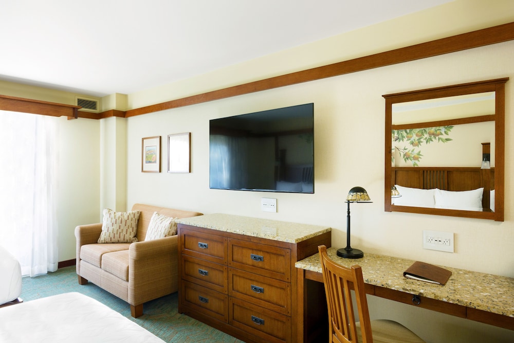 Disney's Grand Californian Hotel & Spa — Hotel rooms in Anaheim, California