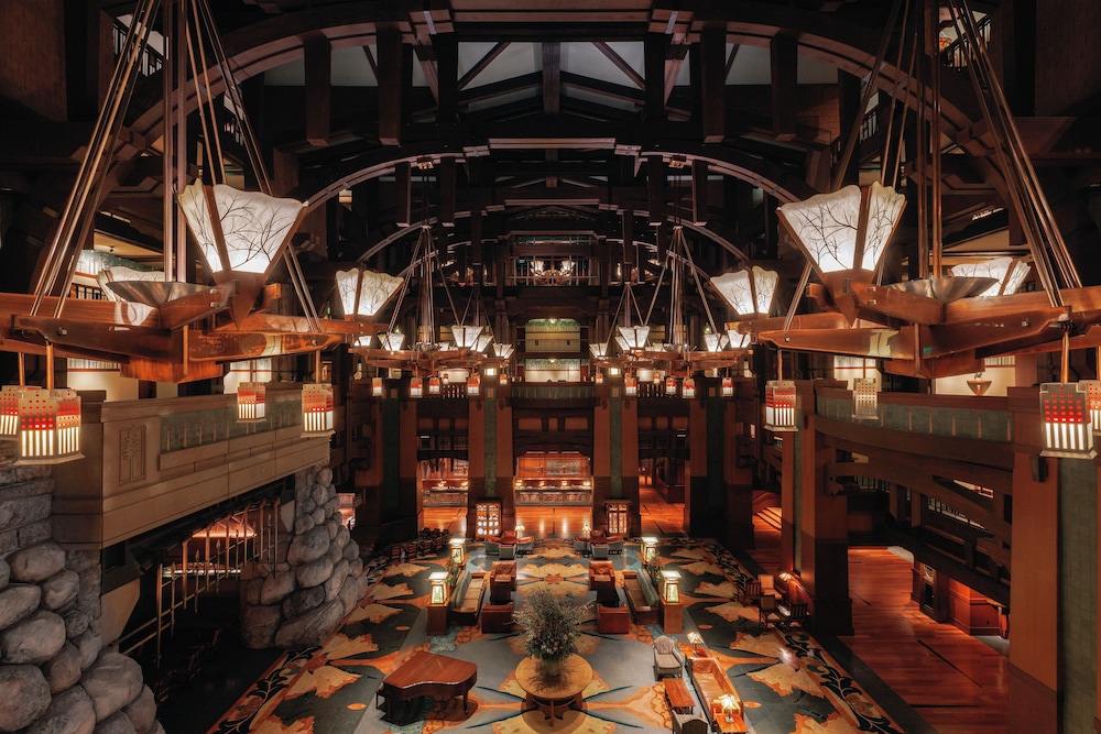 Disney's Grand Californian Hotel & Spa — Hotel building in Anaheim, California