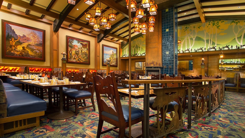 Disney's Grand Californian Hotel & Spa — Restaurant & bars in Anaheim, California