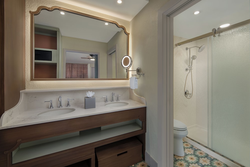 Disney's Port Orleans Resort French Quarter — Hotel rooms in Walt Disney World Resort, Florida