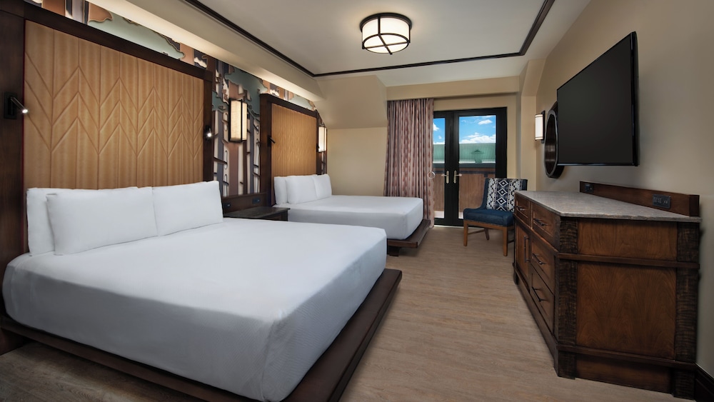 Disney's Wilderness Lodge — Hotel rooms in Walt Disney World Resort, Florida