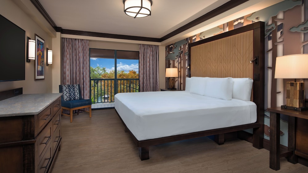 Disney's Wilderness Lodge — Hotel rooms in Walt Disney World Resort, Florida