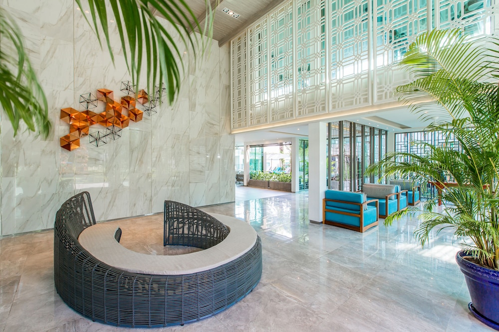 AtEase Phuket Patong — Hotel building in Patong Beach, Phuket Province