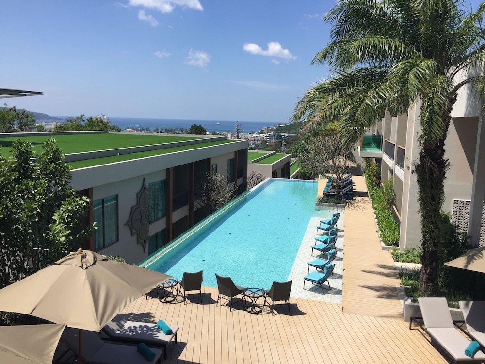 AtEase Phuket Patong — Swimming pool in Patong Beach, Phuket Province