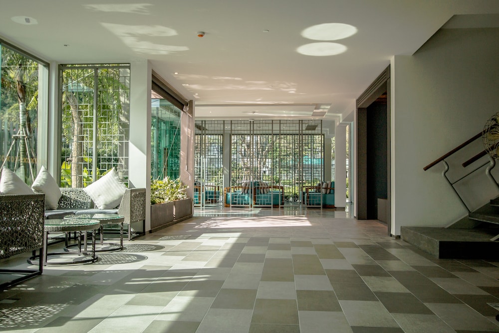 AtEase Phuket Patong — Hotel building in Patong Beach, Phuket Province