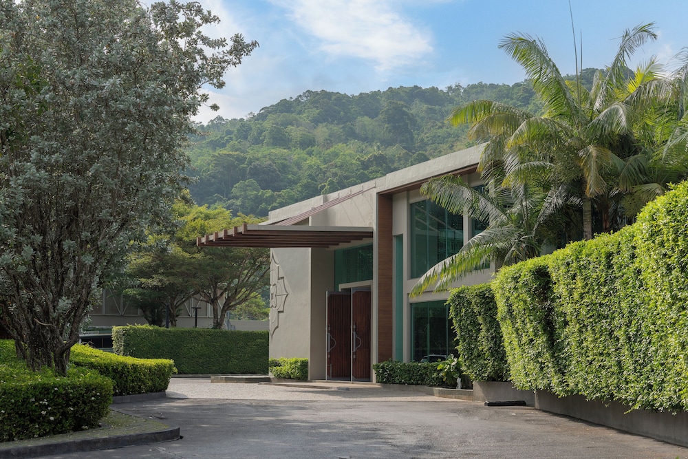 AtEase Phuket Patong — Hotel building in Patong Beach, Phuket Province